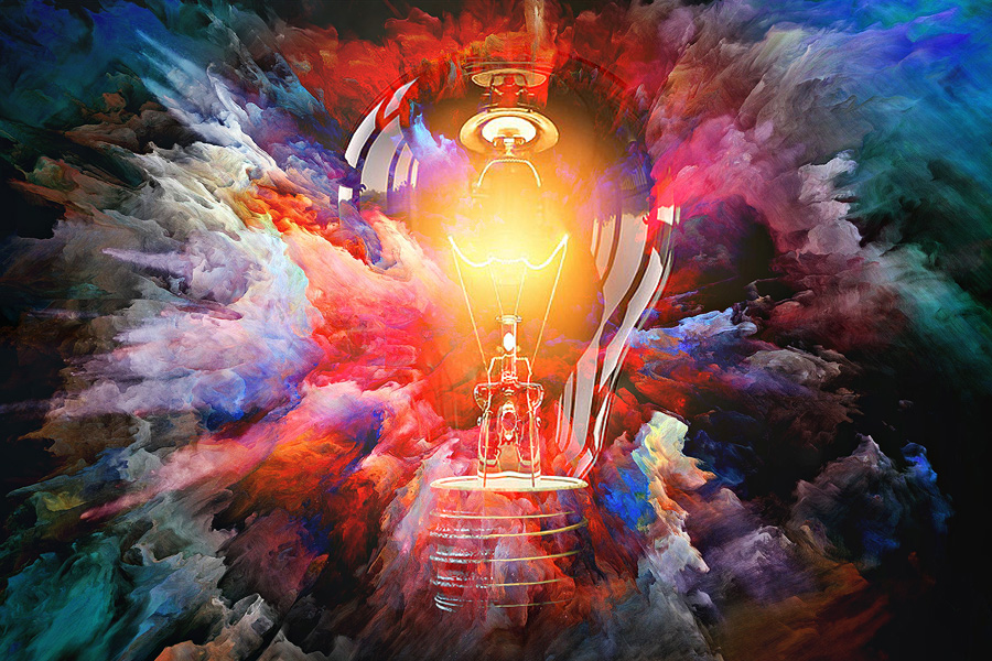Illustration d'une ampoule émergeant d'un tourbillon de couleurs, symbolisant la créativité, l'imagination et la naissance de nouvelles idées.